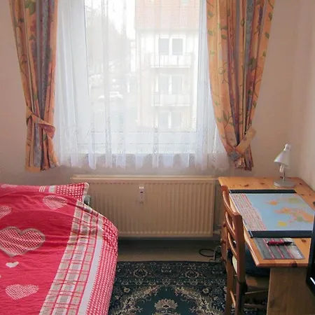 Homestay 2 Single Rooms - Mittelfeld